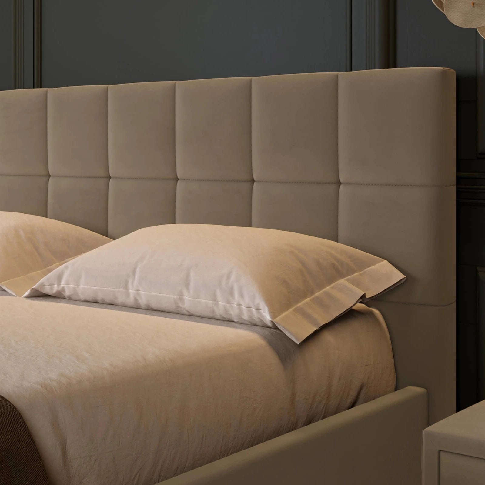 Modern gepolstertes Kopfteil; Polsterbetten bei artigo.at; Bett inkl. Kopfteil, Lattenrost mit Gasdruckzylindern, Bettkasten & Füßen; Polsterbett online bestellen; Polsterbetten onlineshop; Gepolstertes Bett kaufen; 